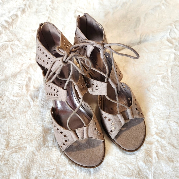 Madden Girl Rally Taupe Lace Up Wedge Peep Toe Sandals Size 9.5 - Picture 3 of 12